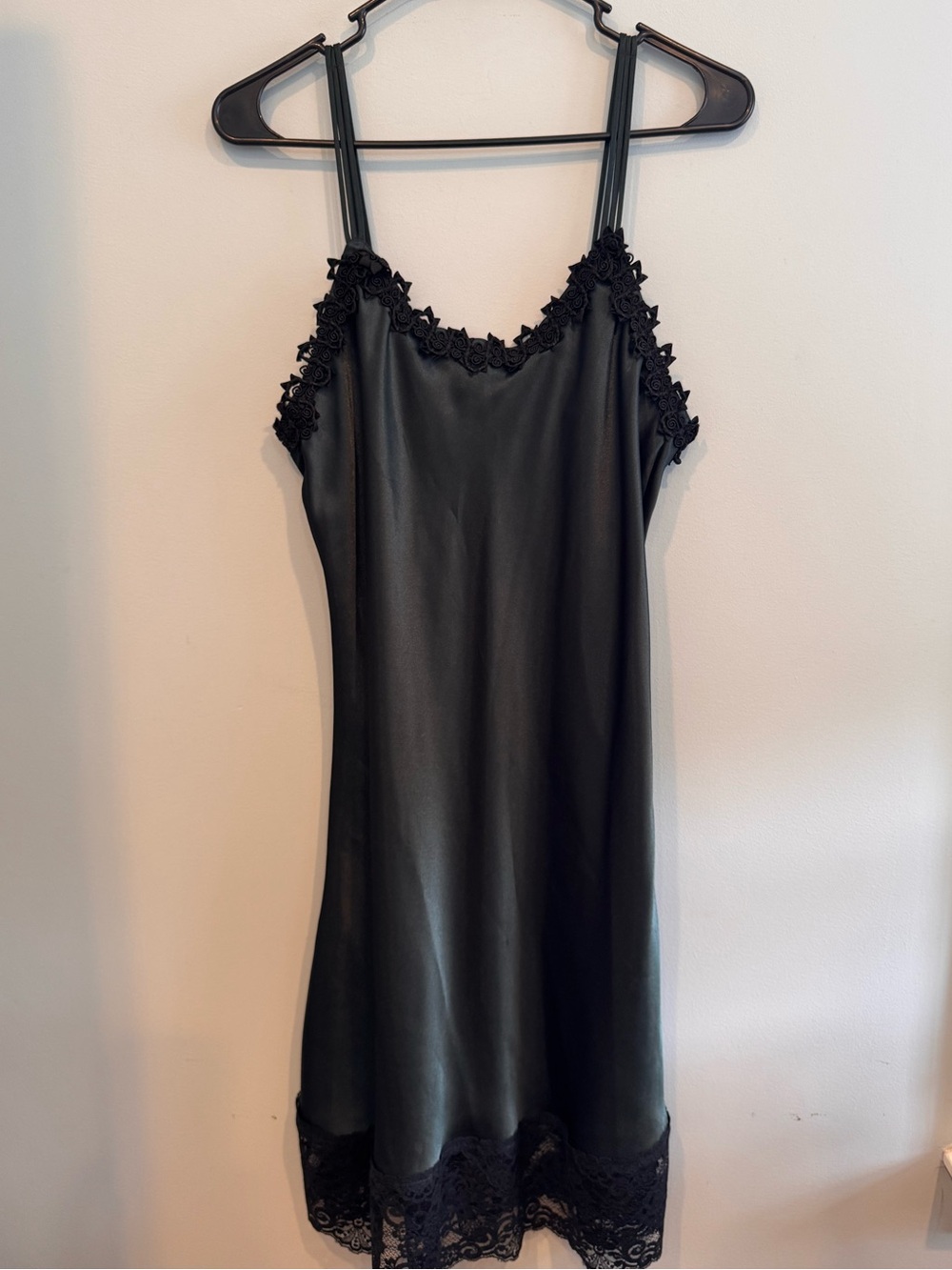 Vintage 90s Jones New York Green and Black Satin Rose Lace Slip Dress Chemise
